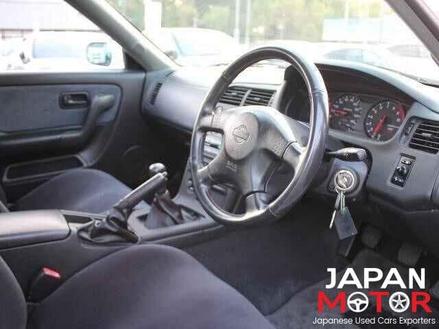 1998 Nissan Skyline JDM car for sale — photo 5 of 10