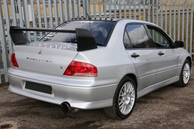 2001 Mitsubishi Lancer Evolution JDM car for sale — photo 13 of 25