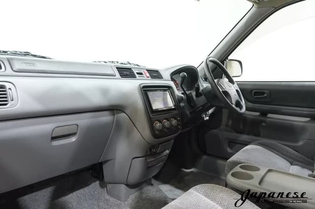 1996 Honda CR-V JDM car for sale — photo 9 of 25