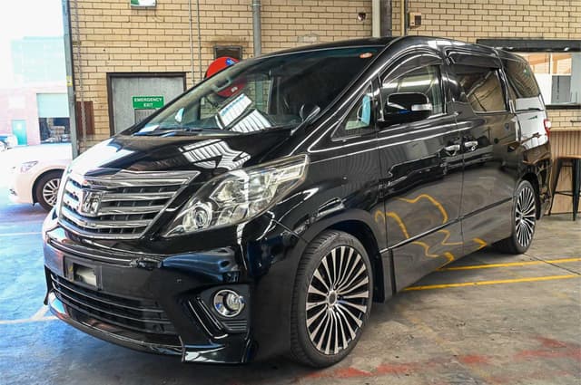 2012 Toyota Alphard JDM car for sale — photo 5 of 10