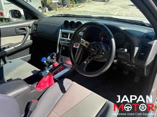 1999 Nissan Skyline JDM car for sale — photo 8 of 10