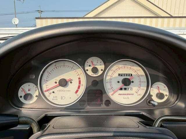 1998 Mazda Roadster (Eunos Roadster / MX-5) JDM car for sale — photo 9 of 20