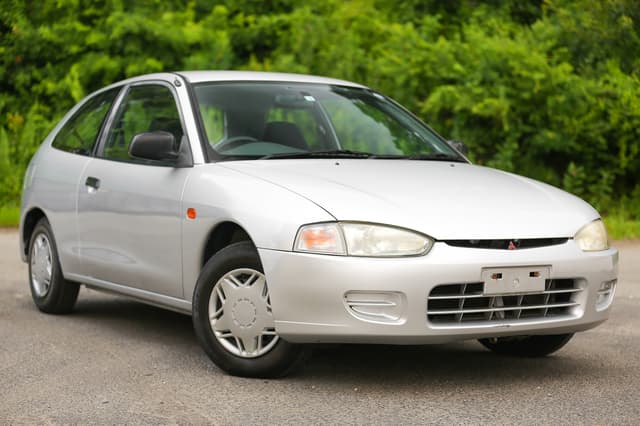 1996 Mitsubishi Mirage JDM car for sale — photo 13 of 25