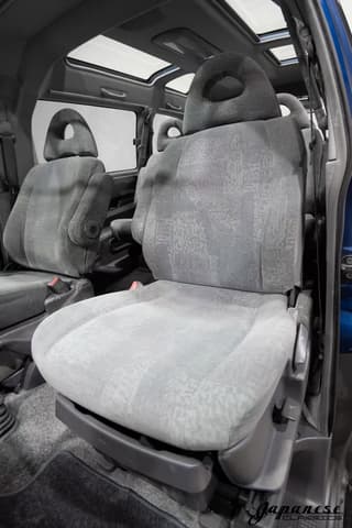 1997 Mitsubishi Delica JDM car for sale — photo 17 of 25