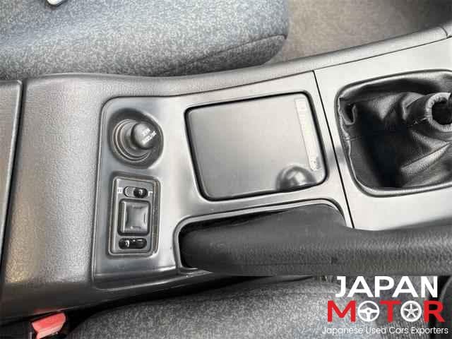 1991 Nissan Silvia JDM car for sale — photo 18 of 25