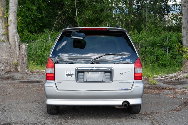 2001 Mitsubishi Chariot JDM car for sale — photo 5 of 15
