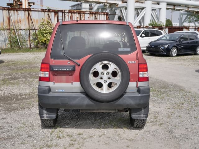 1999 Mitsubishi Pajero JDM car for sale — photo 6 of 25