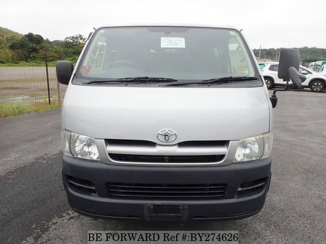 2005 Toyota HiAce JDM car for sale — photo 8 of 25