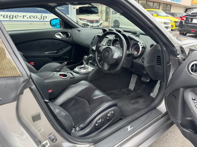 2009 Nissan Fairlady Z JDM car for sale — photo 21 of 25