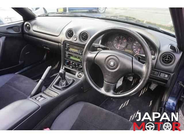 1999 Mazda Roadster (Eunos Roadster / MX-5) JDM car for sale — photo 15 of 23