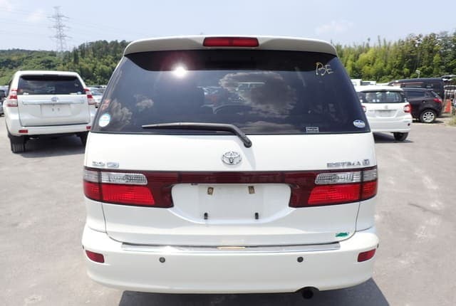 2001 Toyota Estima JDM car for sale — photo 4 of 25