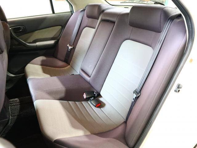1998 Nissan Skyline JDM car for sale — photo 7 of 9