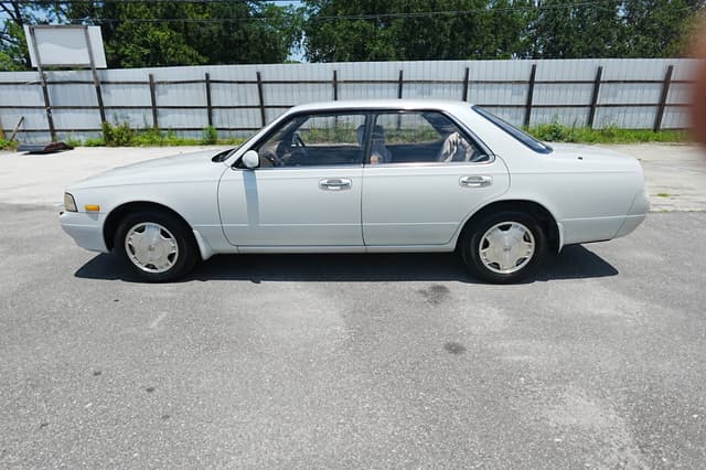 1993 Nissan Laurel JDM car for sale — photo 5 of 14