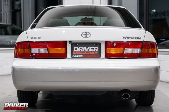1996 Toyota Windom JDM car for sale — photo 9 of 24