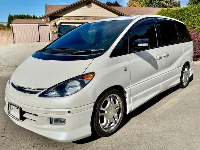 2000 Toyota Estima JDM car for sale — photo 4 of 19