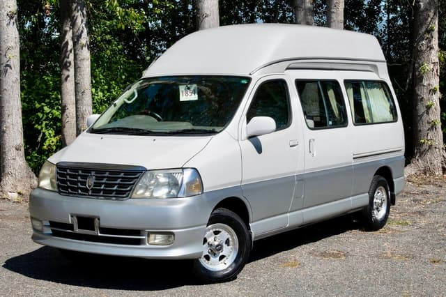 1999 Toyota Grand Hiace JDM car for sale — photo 3 of 25