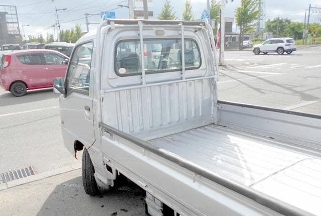 2010 Subaru Sambar JDM car for sale — photo 16 of 25