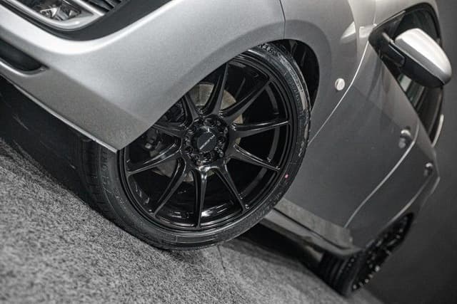 2011 Mazda Axela JDM car for sale — photo 3 of 16
