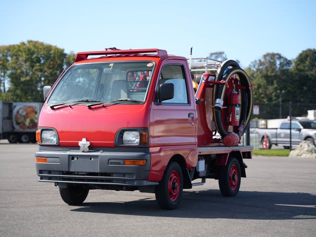 1998 Mitsubishi Minicab JDM car for sale — photo 2 of 13