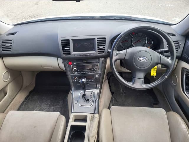 2004 Subaru Legacy JDM car for sale — photo 8 of 11