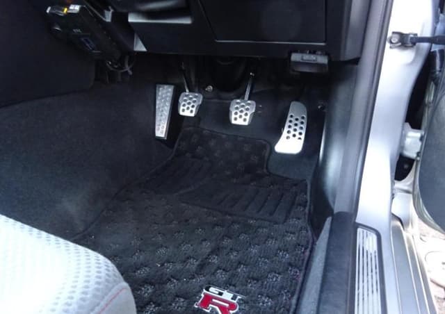1999 Nissan Skyline JDM car for sale — photo 7 of 20