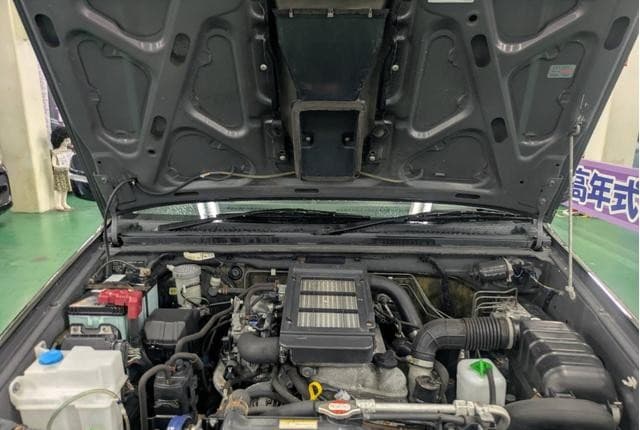 2011 Suzuki Jimny JDM car for sale — photo 25 of 25