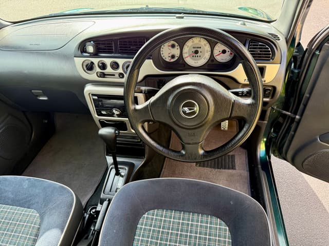 2000 Daihatsu Mira JDM car for sale — photo 17 of 23