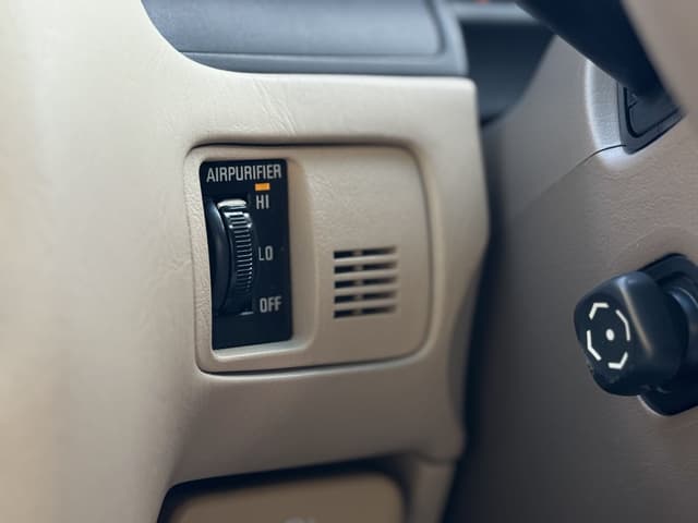 2000 Toyota Crown JDM car for sale — photo 20 of 24