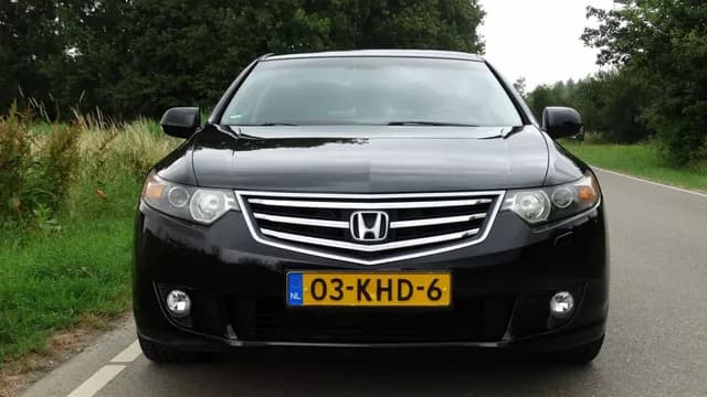 2009 Honda Accord JDM car for sale — photo 3 of 24