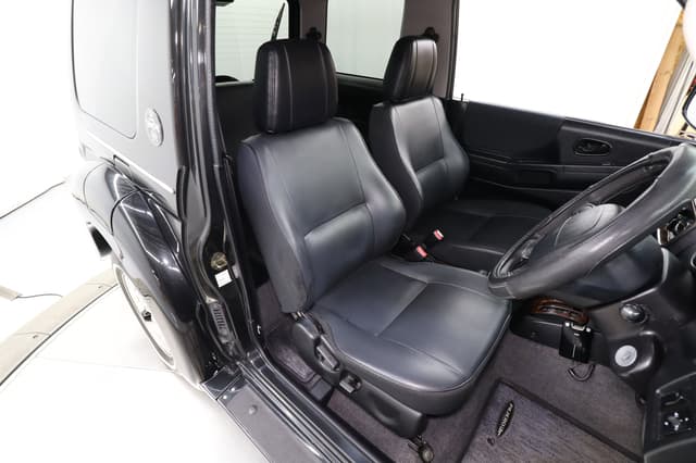 1998 Mitsubishi Pajero JDM car for sale — photo 17 of 25