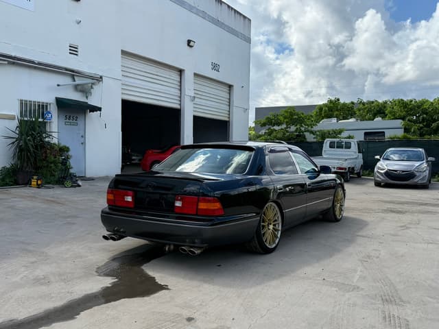 1999 Toyota Celsior JDM car for sale — photo 6 of 21