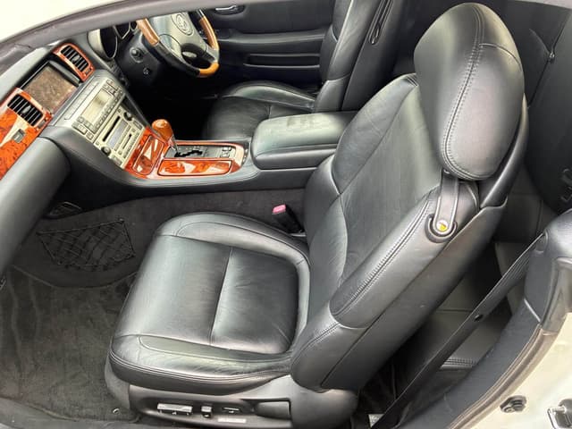 2001 Toyota Soarer JDM car for sale — photo 8 of 11