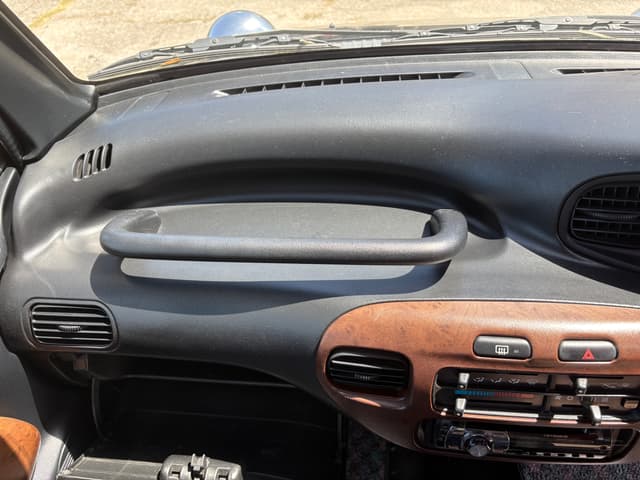 1997 Mitsubishi Toppo JDM car for sale — photo 12 of 25
