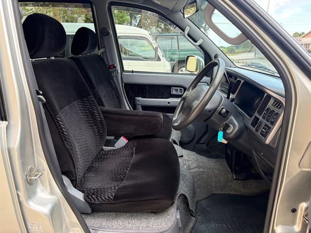 2001 Daihatsu Atrai JDM car for sale — photo 12 of 21