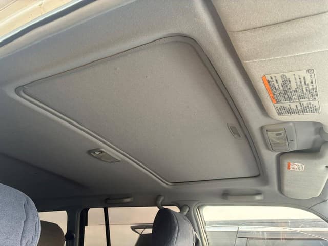 2000 Toyota Land Cruiser Prado JDM car for sale — photo 11 of 12