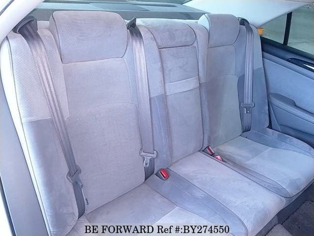 2004 Toyota Crown JDM car for sale — photo 6 of 6