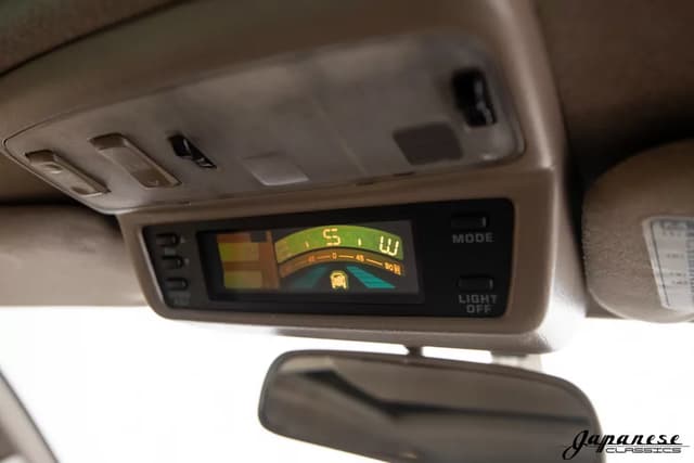 1998 Toyota Hilux Surf JDM car for sale — photo 14 of 25