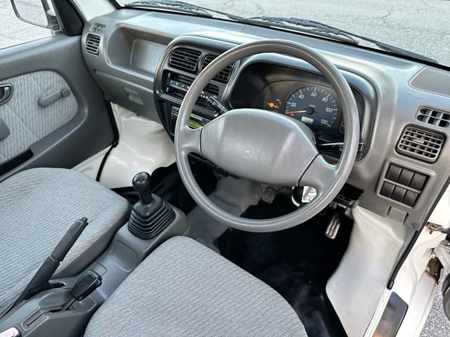 2001 Suzuki Carry JDM car for sale — photo 12 of 18