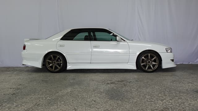 2000 Toyota Chaser JDM car for sale — photo 2 of 20