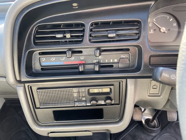 1998 Suzuki Carry JDM car for sale — photo 19 of 25