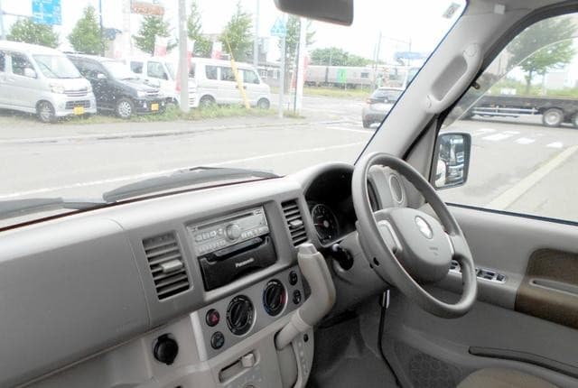 2006 Suzuki Every JDM car for sale — photo 2 of 25