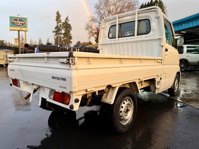 2000 Mitsubishi Minicab JDM car for sale — photo 8 of 25