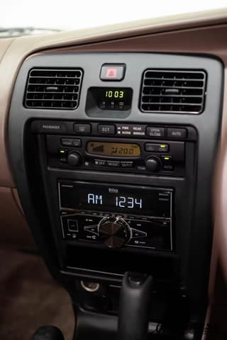 1999 Toyota Hilux JDM car for sale — photo 10 of 25