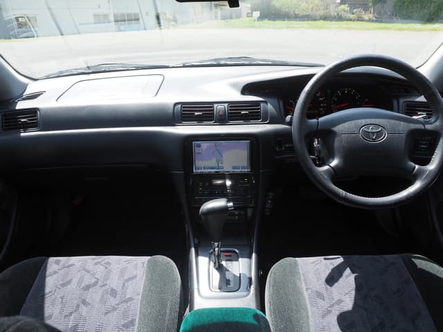 2001 Toyota Mark II JDM car for sale — photo 11 of 22