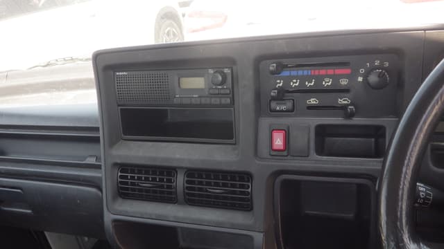 2010 Subaru Sambar JDM car for sale — photo 11 of 16