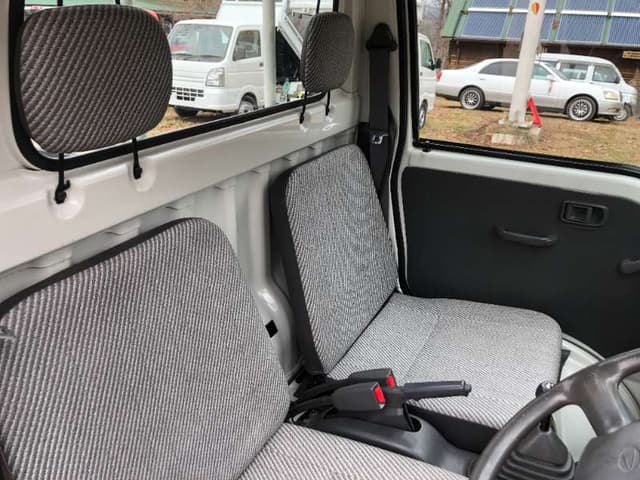1998 Daihatsu Hijet JDM car for sale — photo 20 of 25