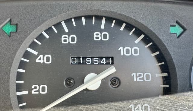 2001 Daihatsu Hijet JDM car for sale — photo 17 of 18
