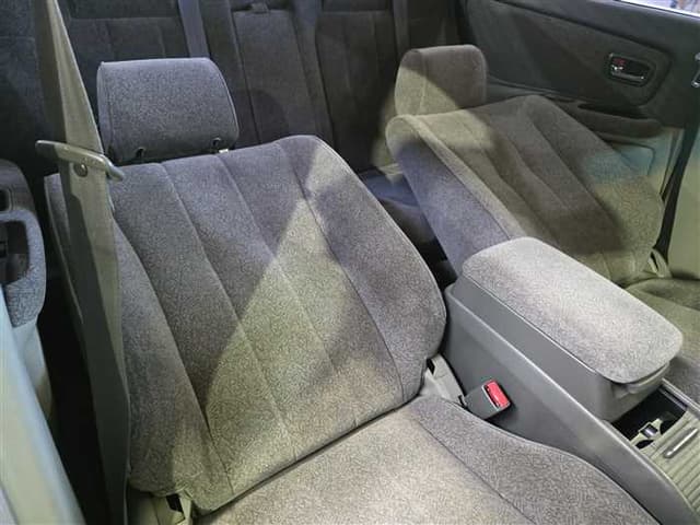1997 Toyota Mark II JDM car for sale — photo 18 of 24