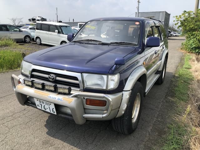 1996 Toyota Hilux Surf JDM car for sale — photo 3 of 5