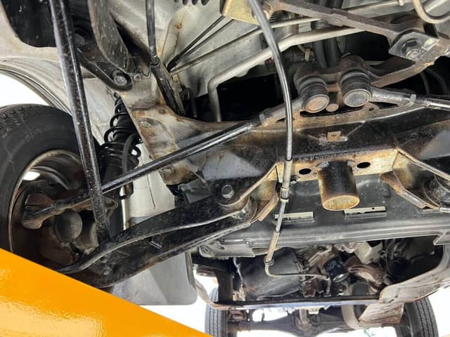 1998 Daihatsu Hijet JDM car for sale — photo 19 of 24